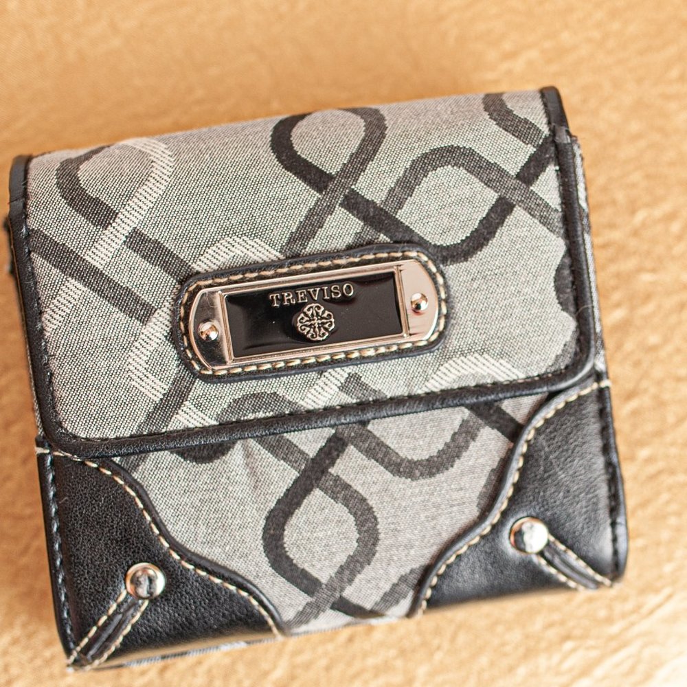 Treviso black and grey wallet